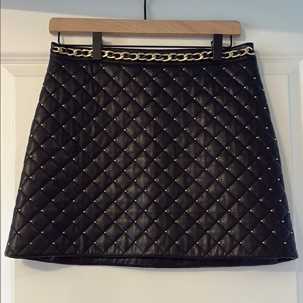 Black Quilted Skirt with Chain Detail by Alice & Olivia
